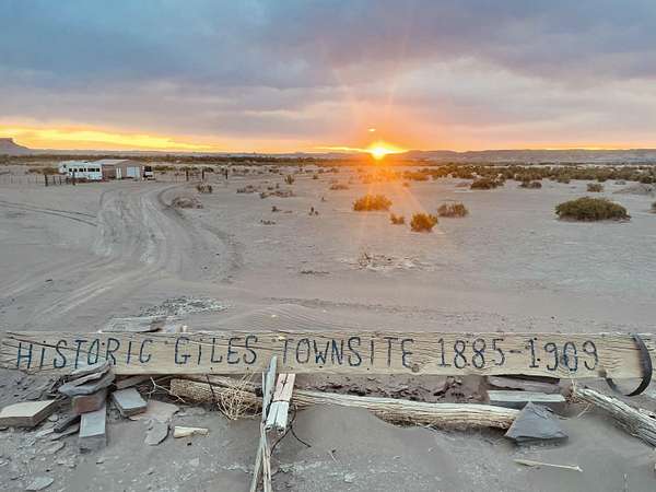 1.18 Acres of Land for Sale in Caineville, Utah