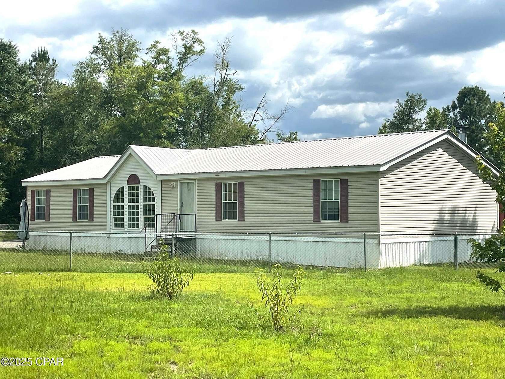 4 Acres of Residential Land with Home for Sale in Marianna, Florida