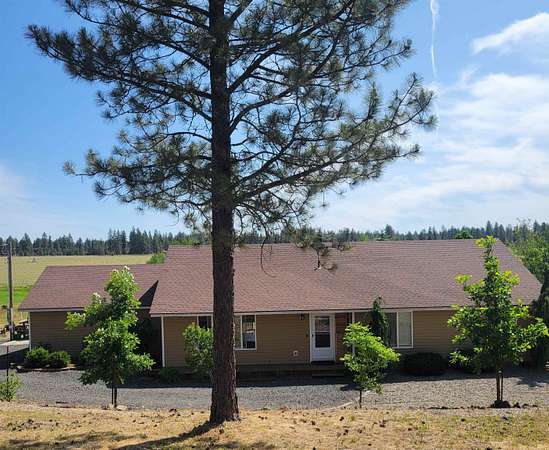 10 Acres of Land with Home for Sale in Cheney, Washington