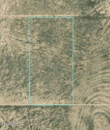 20 Acres of Recreational Land for Sale in Salt Flat, Texas