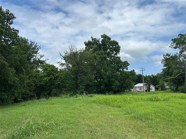 0.32 Acres of Residential Land for Sale in Wellston, Oklahoma