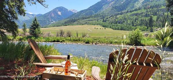 2.15 Acres of Land with Home for Sale in Marble, Colorado