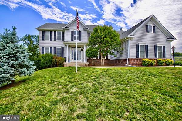 3.45 Acres of Residential Land with Home for Sale in Leesburg, Virginia