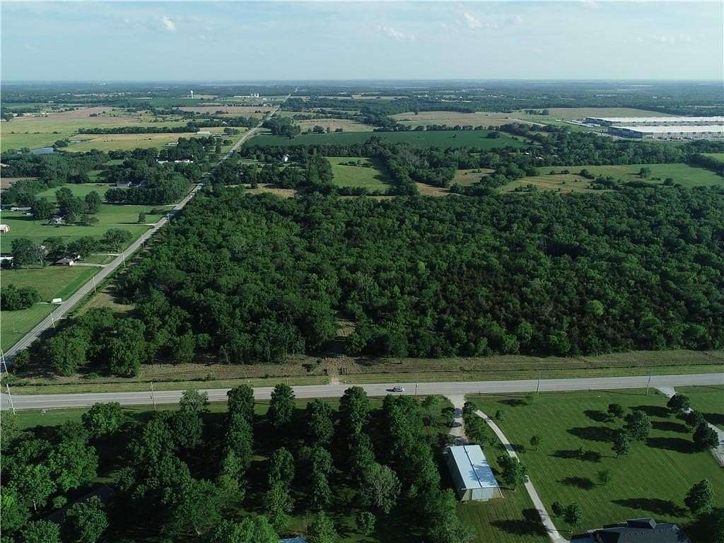 32.3 Acres of Land for Sale in Gardner, Kansas