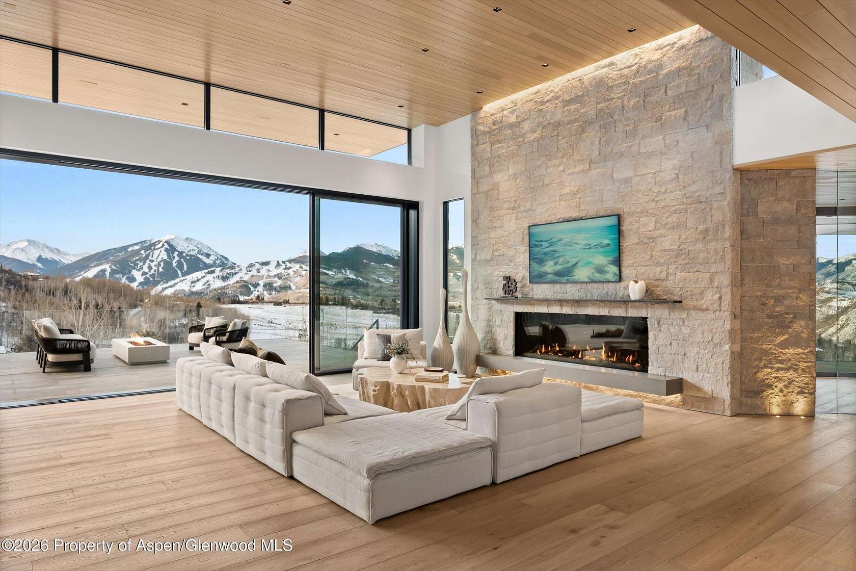 6.5 Acres of Residential Land with Home for Sale in Aspen, Colorado