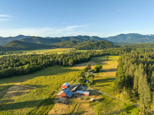 113 Acres of Land with Home for Sale in Williams, Oregon