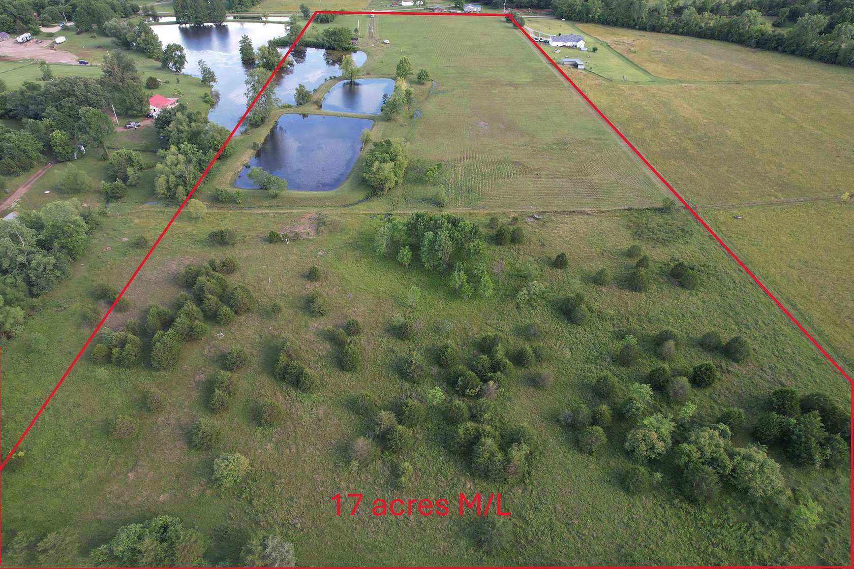 17 Acres of Recreational Land for Sale in Patterson, Missouri
