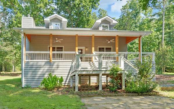 16 Acres of Land with Home for Sale in Hartwell, Georgia