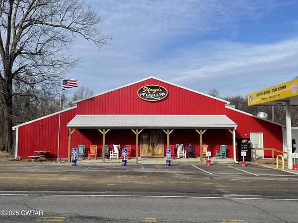 2.53 Acres of Improved Commercial Land for Sale in Dyersburg, Tennessee