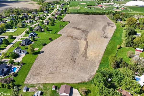 1 Acre of Residential Land for Sale in Burlington, Iowa