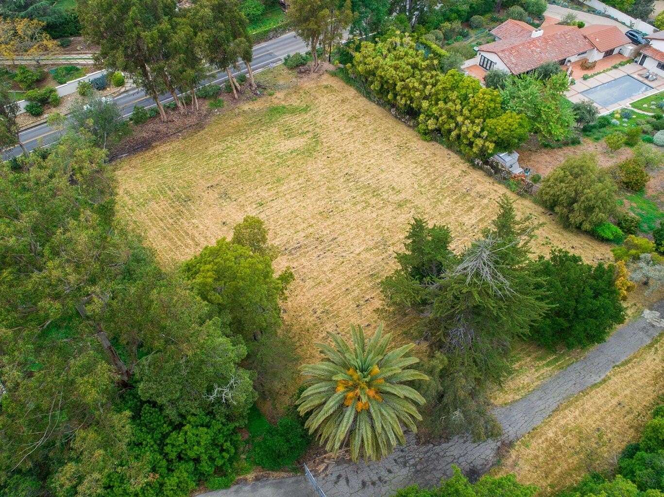 0.9 Acres of Residential Land for Sale in Santa Barbara, California