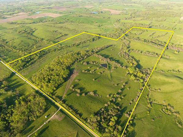 160 Acres of Land for Sale in Lucas, Iowa