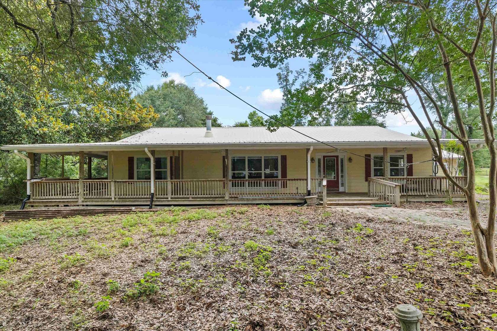 4.22 Acres of Residential Land with Home for Sale in Marianna, Florida