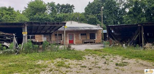 3.5 Acres of Commercial Land for Sale in Bonnieville, Kentucky