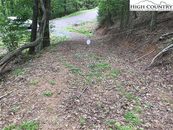 1 Acre of Residential Land for Sale in Laurel Springs, North Carolina