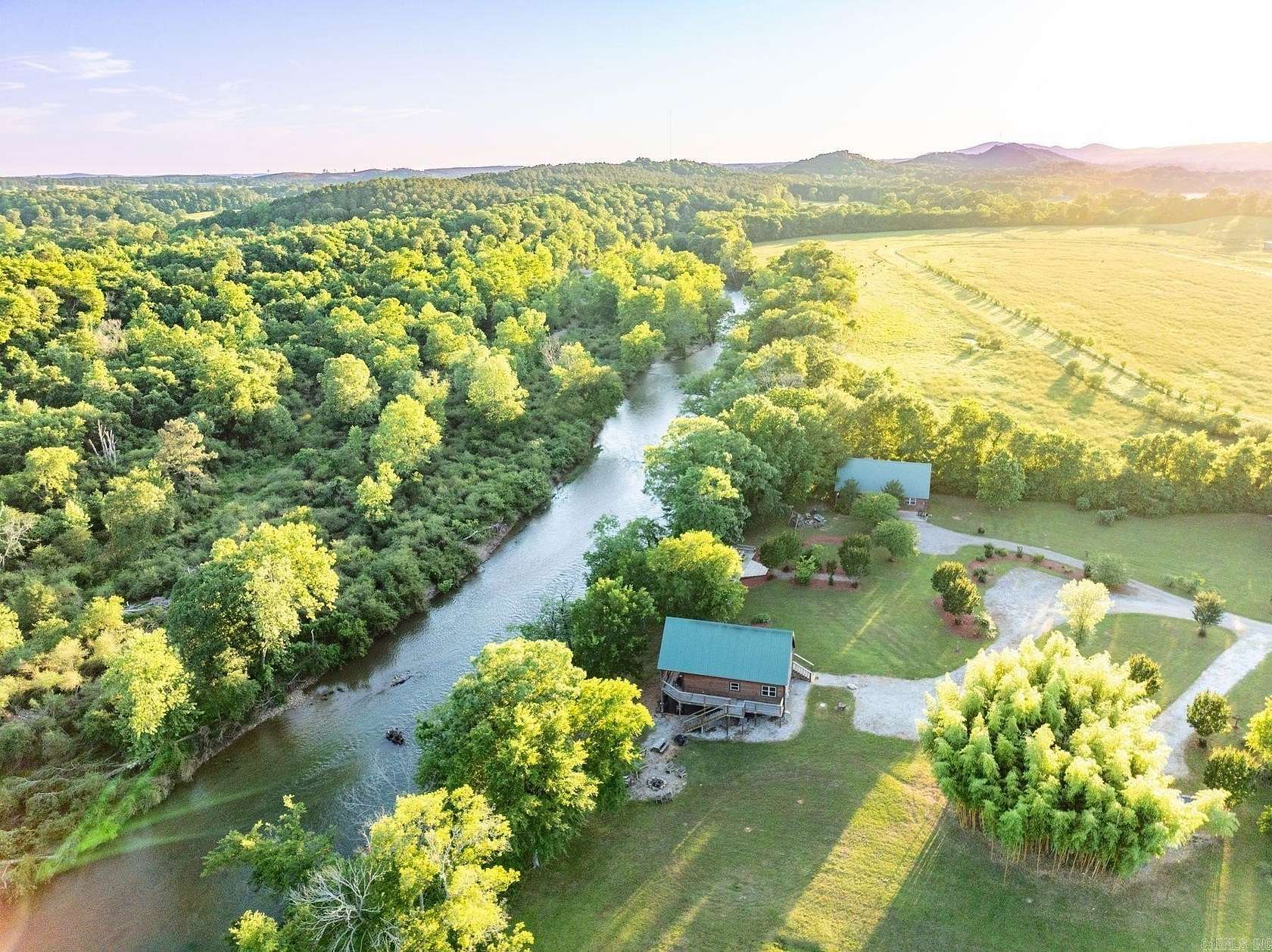 7 Acres of Improved Commercial Land for Sale in Glenwood, Arkansas