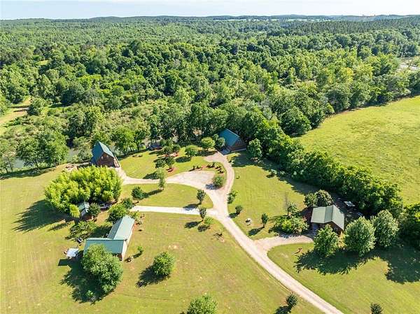 7 Acres of Improved Residential Land for Sale in Hot Springs, Arkansas