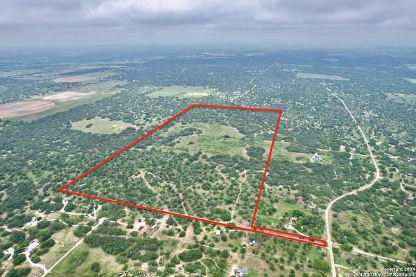192 Acres of Agricultural Land for Sale in Natalia, Texas