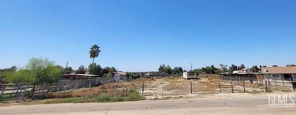 0.25 Acres of Residential Land for Lease in Bakersfield, California