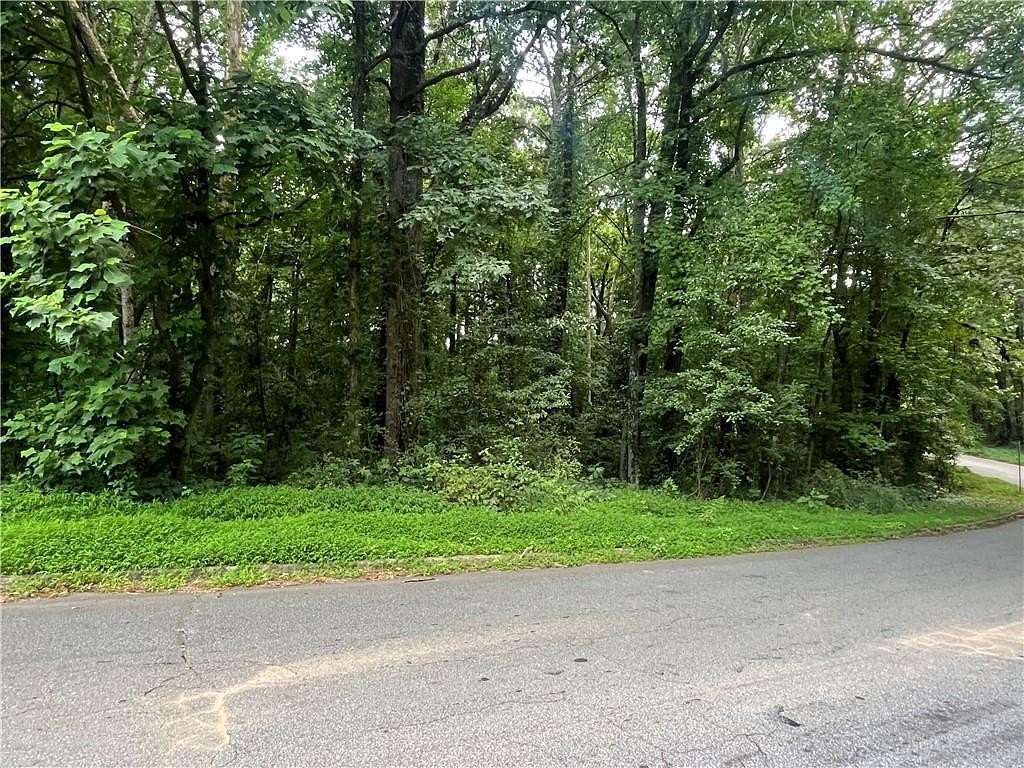 0.6 Acres of Residential Land for Sale in Lithonia, Georgia