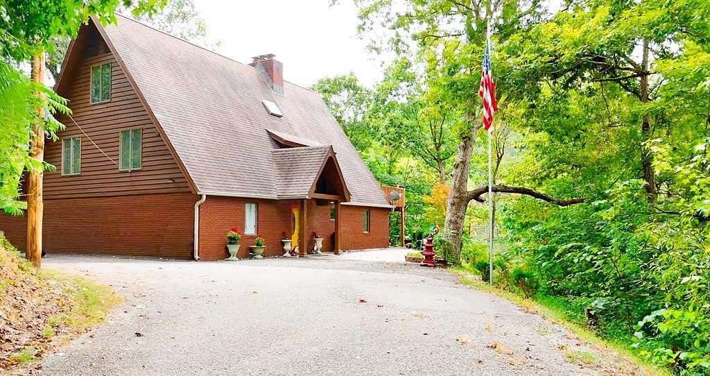 2 Acres of Residential Land with Home for Sale in Pikeville, Kentucky