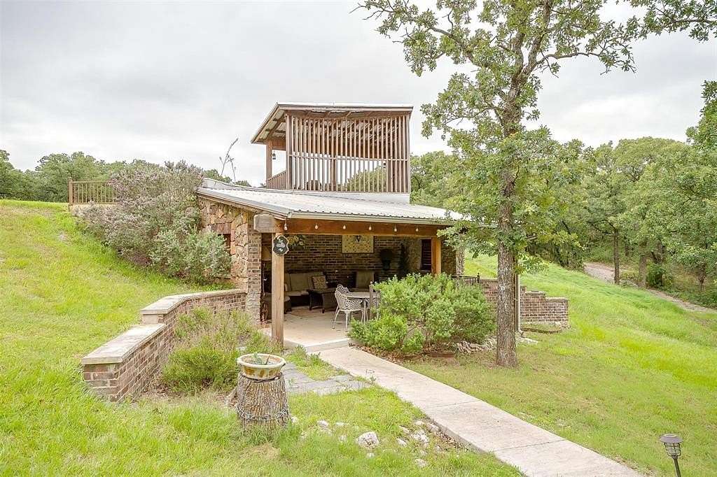 39.3 Acres of Improved Land for Sale in Springtown, Texas