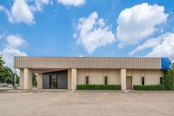 1.74 Acres of Commercial Land for Sale in Lewisville, Texas