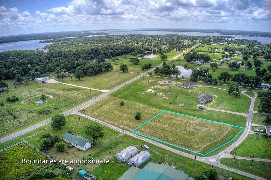 1.2 Acres of Residential Land for Sale in Emory, Texas