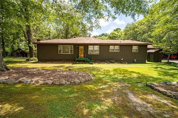 2 Acres of Residential Land with Home for Sale in Rome, Georgia