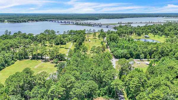 0.47 Acres of Land for Sale in Milton, Florida