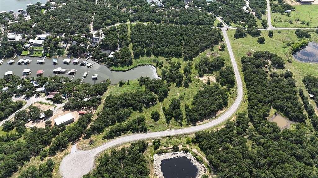 2 Acres of Land for Sale in Chico, Texas