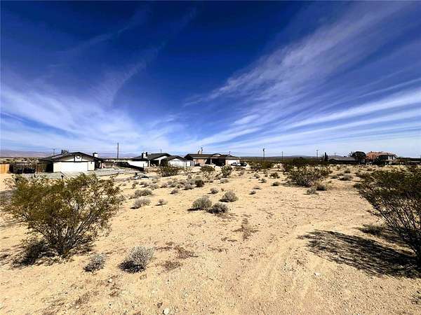 0.25 Acres of Land for Sale in California City, California