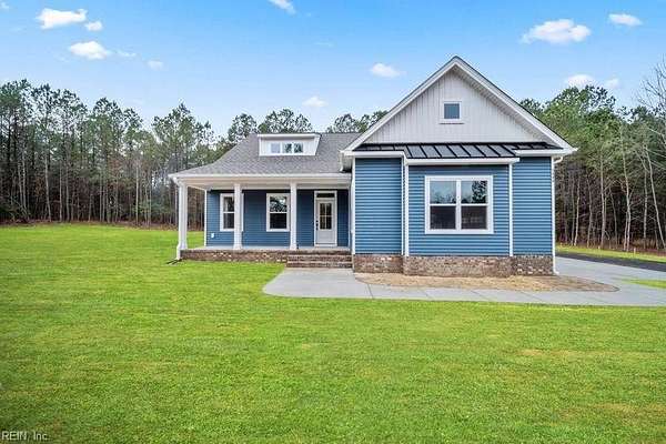 2.5 Acres of Residential Land with Home for Sale in Suffolk, Virginia