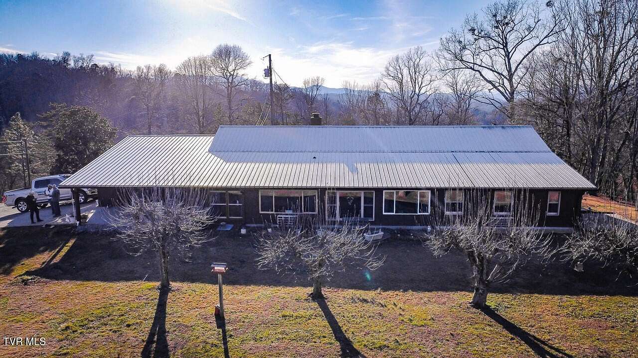 13.4 Acres of Land with Home for Sale in Sevierville, Tennessee