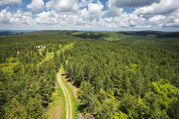 80 Acres of Recreational Land for Sale in Devils Tower, Wyoming