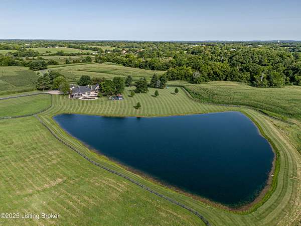 24 Acres of Land with Home for Sale in Simpsonville, Kentucky