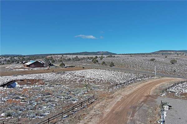 1.27 Acres of Residential Land for Sale in Hatch, Utah