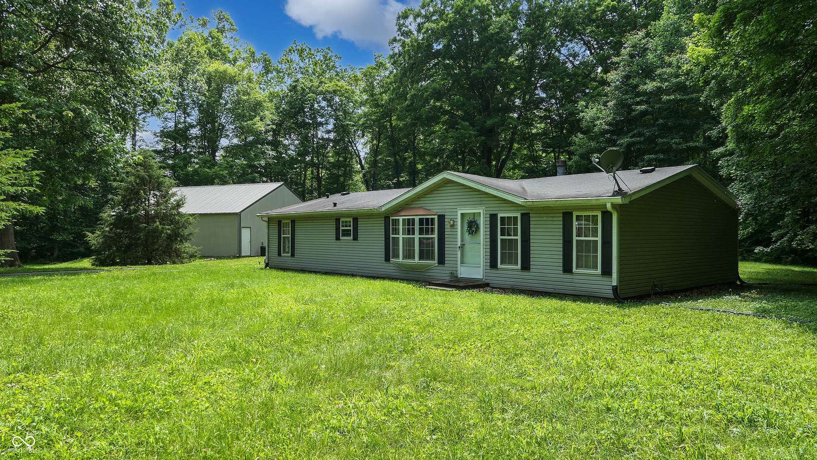 2.54 Acres of Residential Land with Home for Sale in Martinsville, Indiana