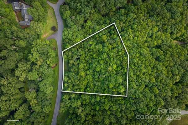 1.52 Acres of Residential Land for Sale in Blowing Rock, North Carolina
