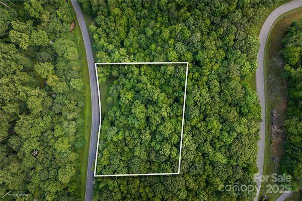 1 Acre of Residential Land for Sale in Blowing Rock, North Carolina