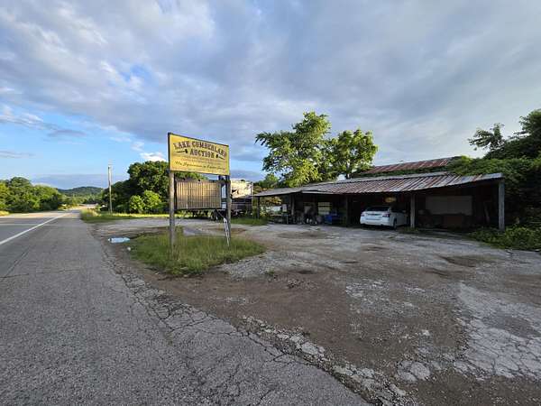 0.75 Acres of Land for Sale in Burnside, Kentucky