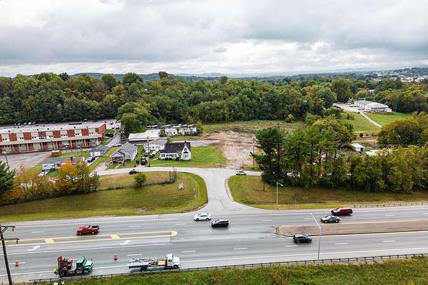 4 Acres of Commercial Land for Sale in Somerset, Kentucky