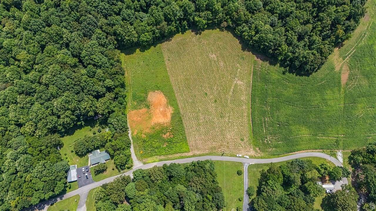 140 Acres of Recreational Land for Sale in Albany, Kentucky