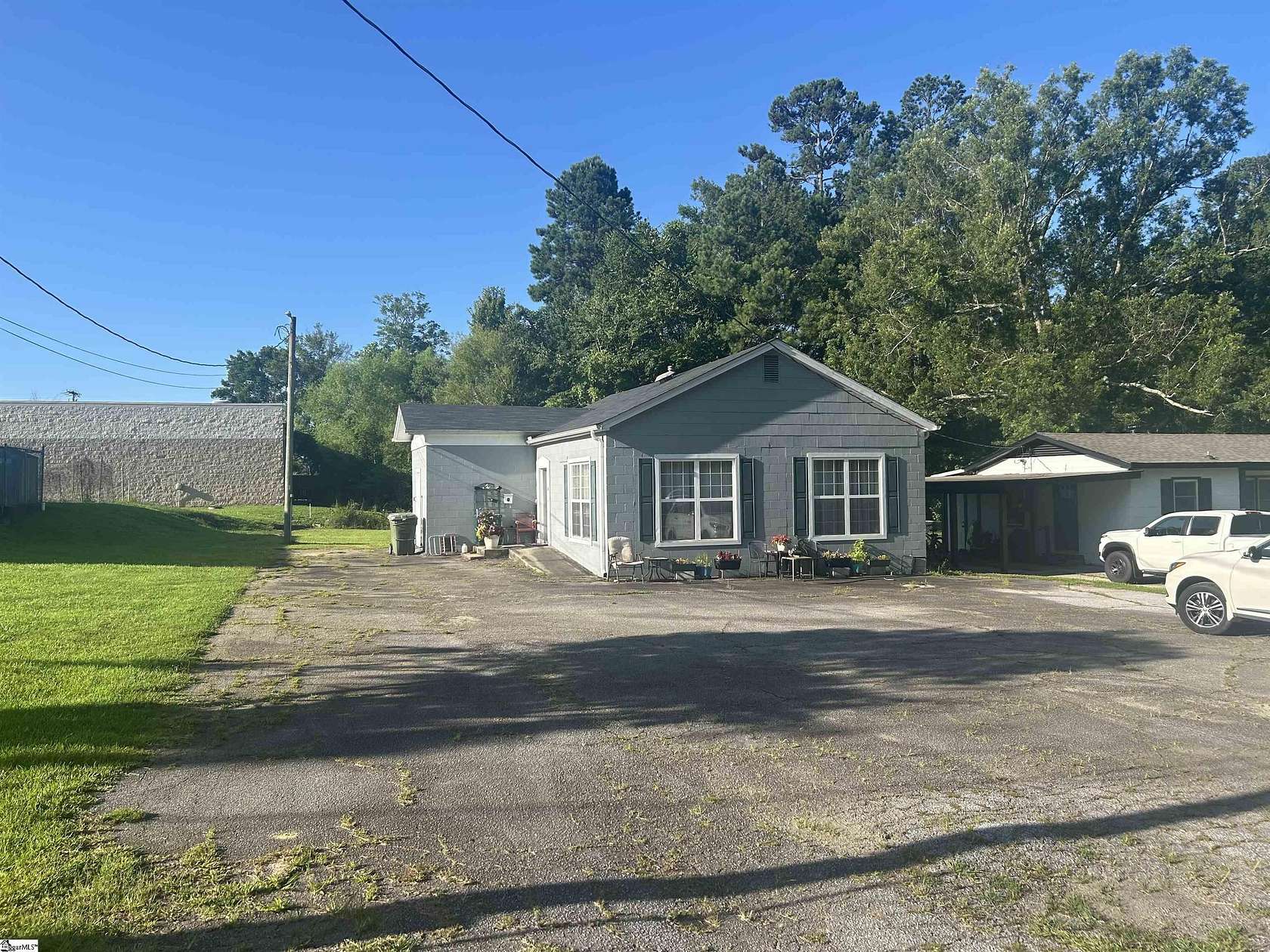 0.17 Acres of Mixed-Use Land for Sale in Clinton, South Carolina