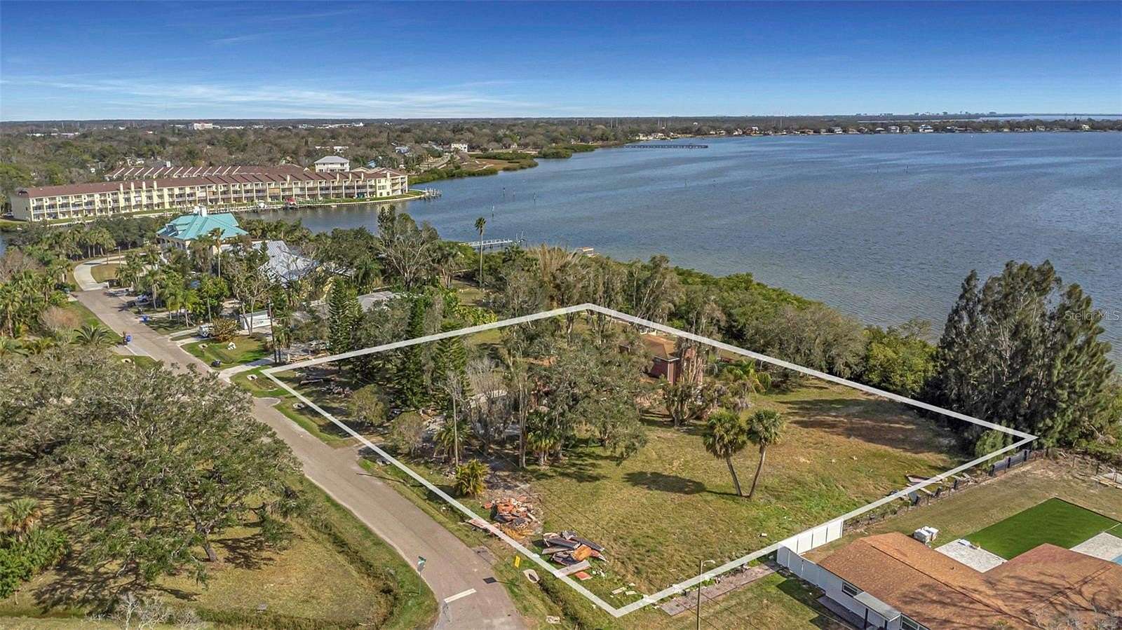 1.2 Acres of Residential Land for Sale in Oldsmar, Florida