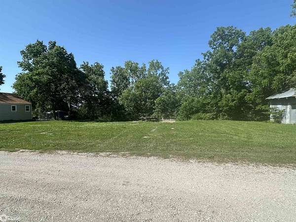 Residential Land for Sale in Davis City, Iowa