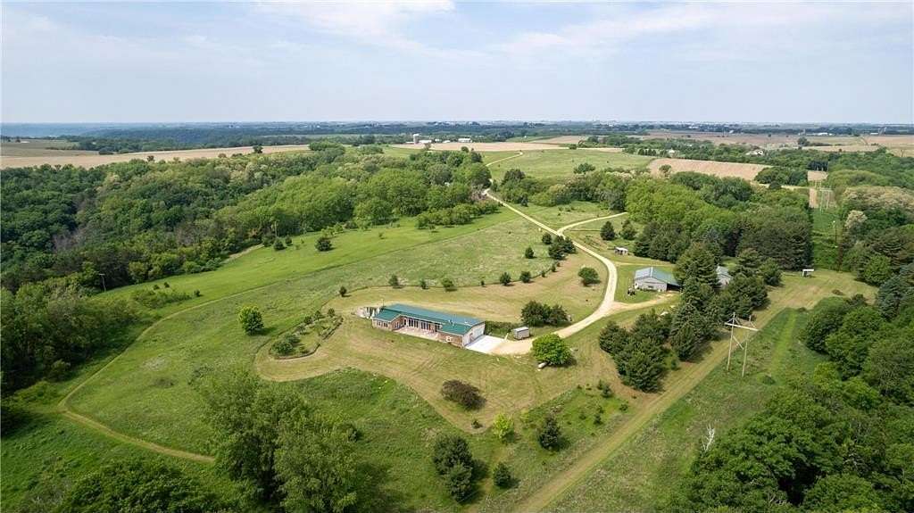 29.5 Acres of Recreational Land with Home for Sale in Wabasha, Minnesota