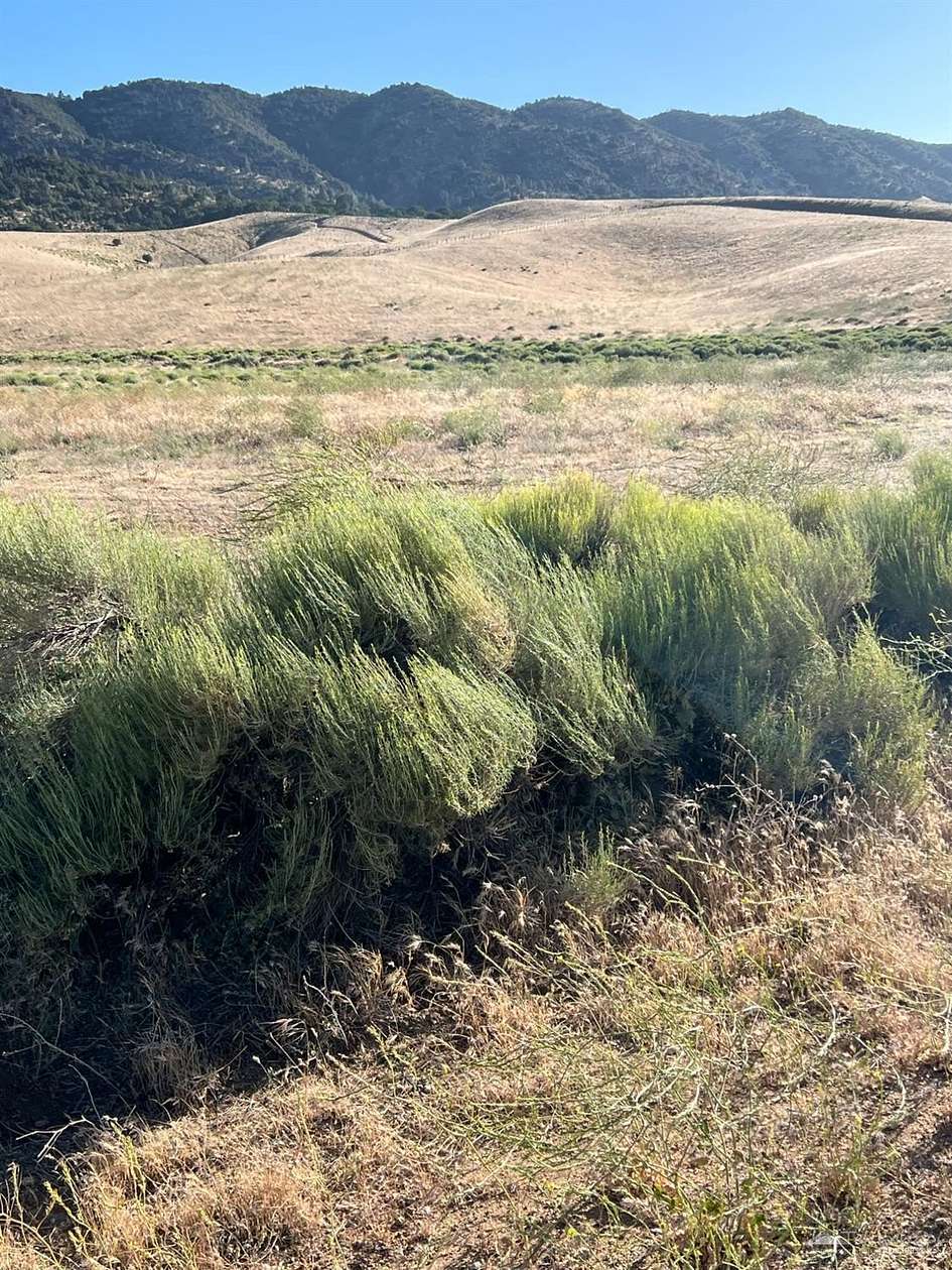 2.43 Acres of Residential Land for Sale in Tehachapi, California