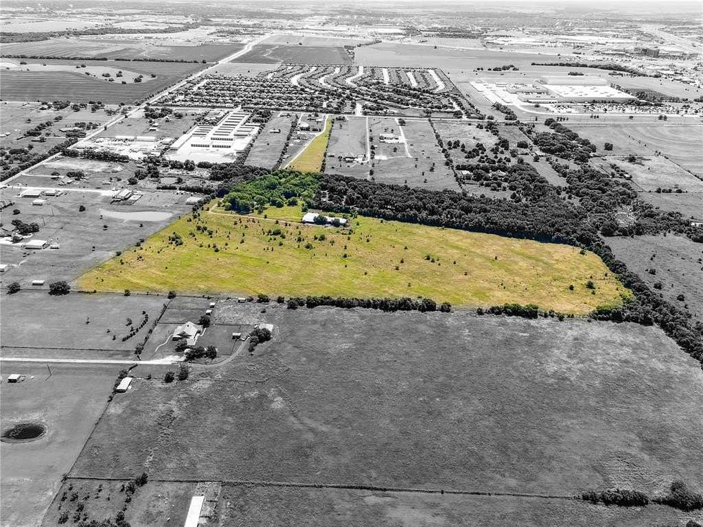 38.5 Acres of Recreational Land & Farm for Sale in Waxahachie, Texas