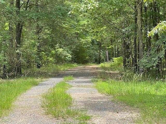 5 Acres of Residential Land with Home for Sale in Shreveport, Louisiana